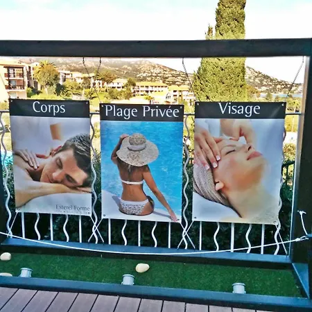 Apartment Cap Esterel Village : 2 Pieces Mer Terrasse D'angle - Fh - Esterel Vacances 63la *