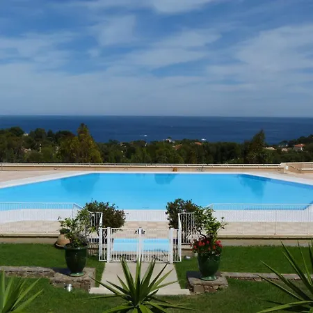 Cap Esterel Village : 2 Pieces Mer Terrasse D'angle - Fh - Esterel Vacances 63la Apartment