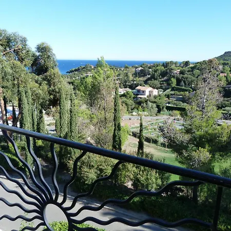 Appartamento Cap Esterel Village : 2 Pièces Mer Terrasse D'angle - Fh - Esterel Vacances 63la *